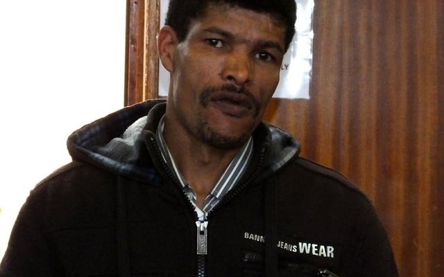 Johan Julies SKULDIG